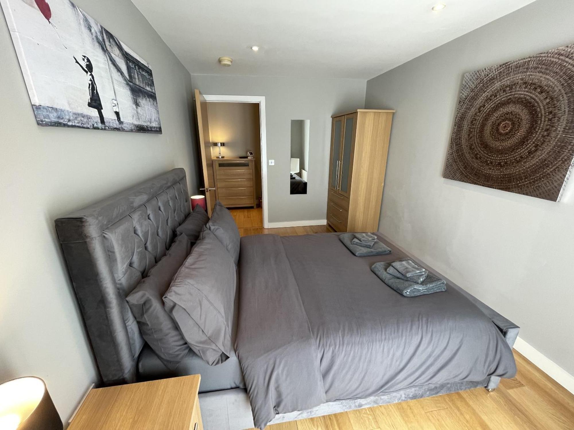 Stunning 2-Bed Town Centre Apartment - Hosted By Hutch Lifestyle Лимингтон Экстерьер фото